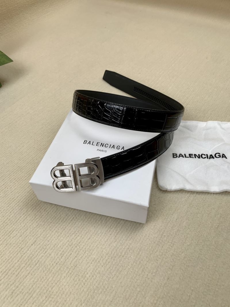 BALENCIAGA